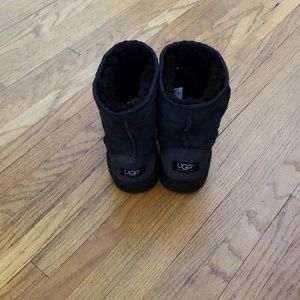 Kids black ugg boots